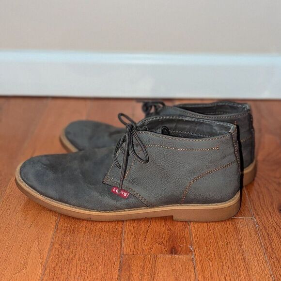 Levi's Men's Size 9 Grey Weather Sonoma Wax Chukka Boot Shoes Sneakers - Picture 1 of 8